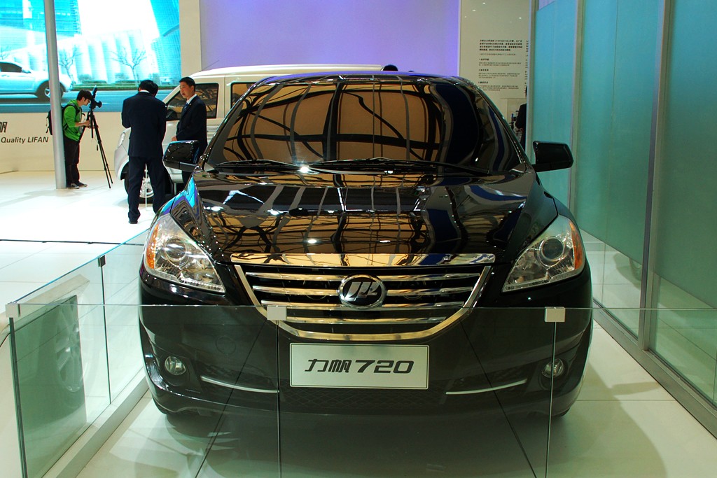 力帆720車展高清大圖
