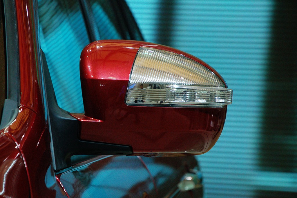 力帆X60車展高清大圖