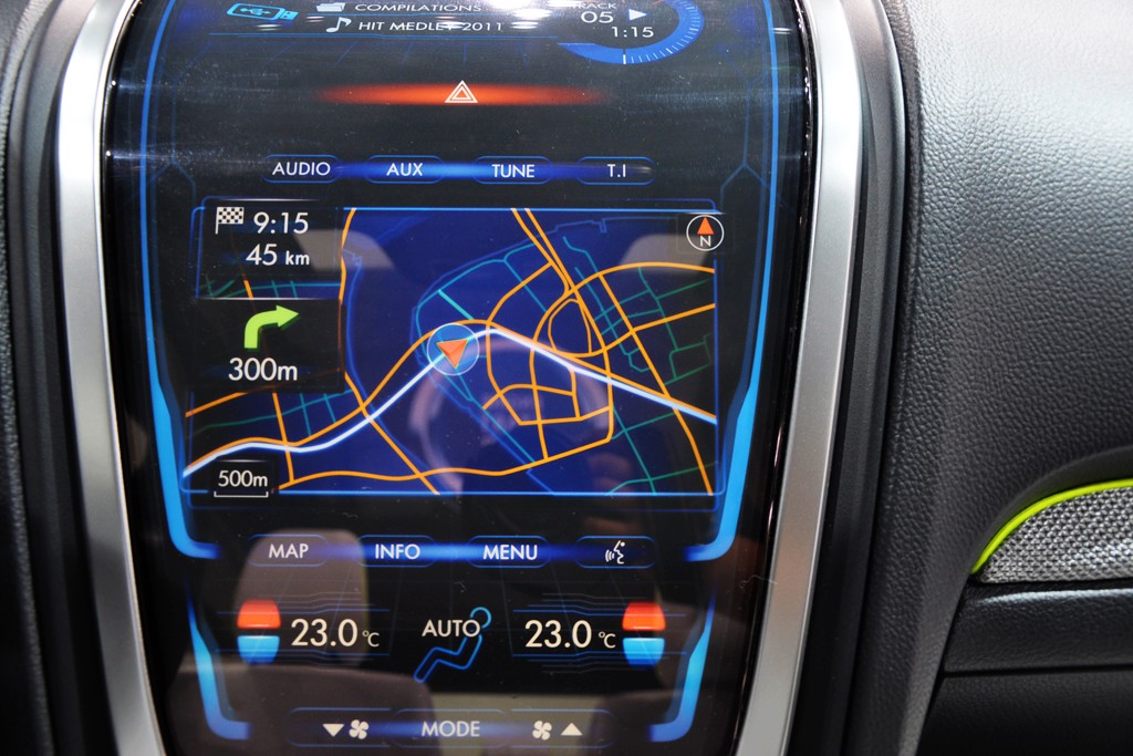 翼豹車展高清大圖