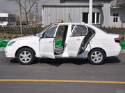 2010款 1.3L MT 豪華型(國四帶氣囊)