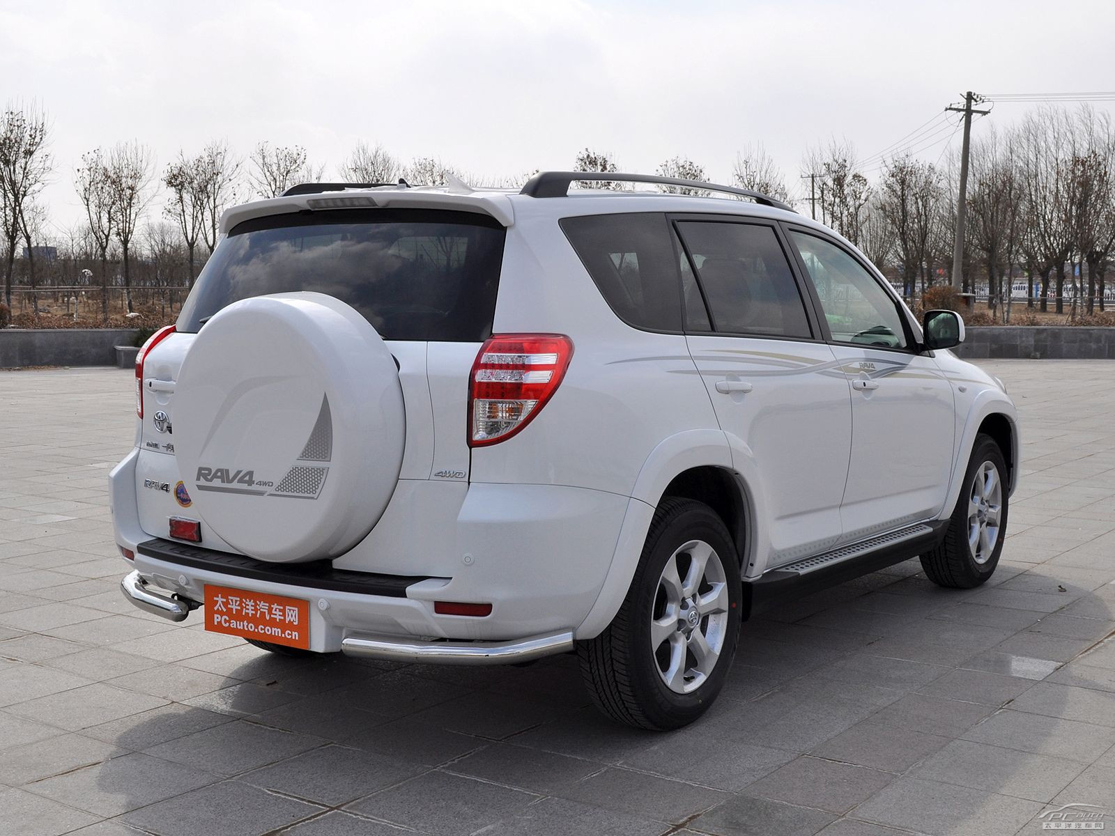 RAV4榮放外觀高清大圖