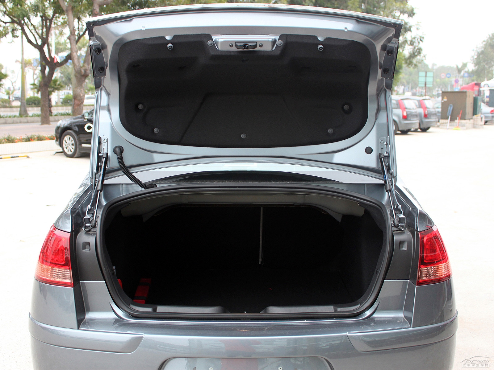 經(jīng)典世嘉內(nèi)飾高清大圖