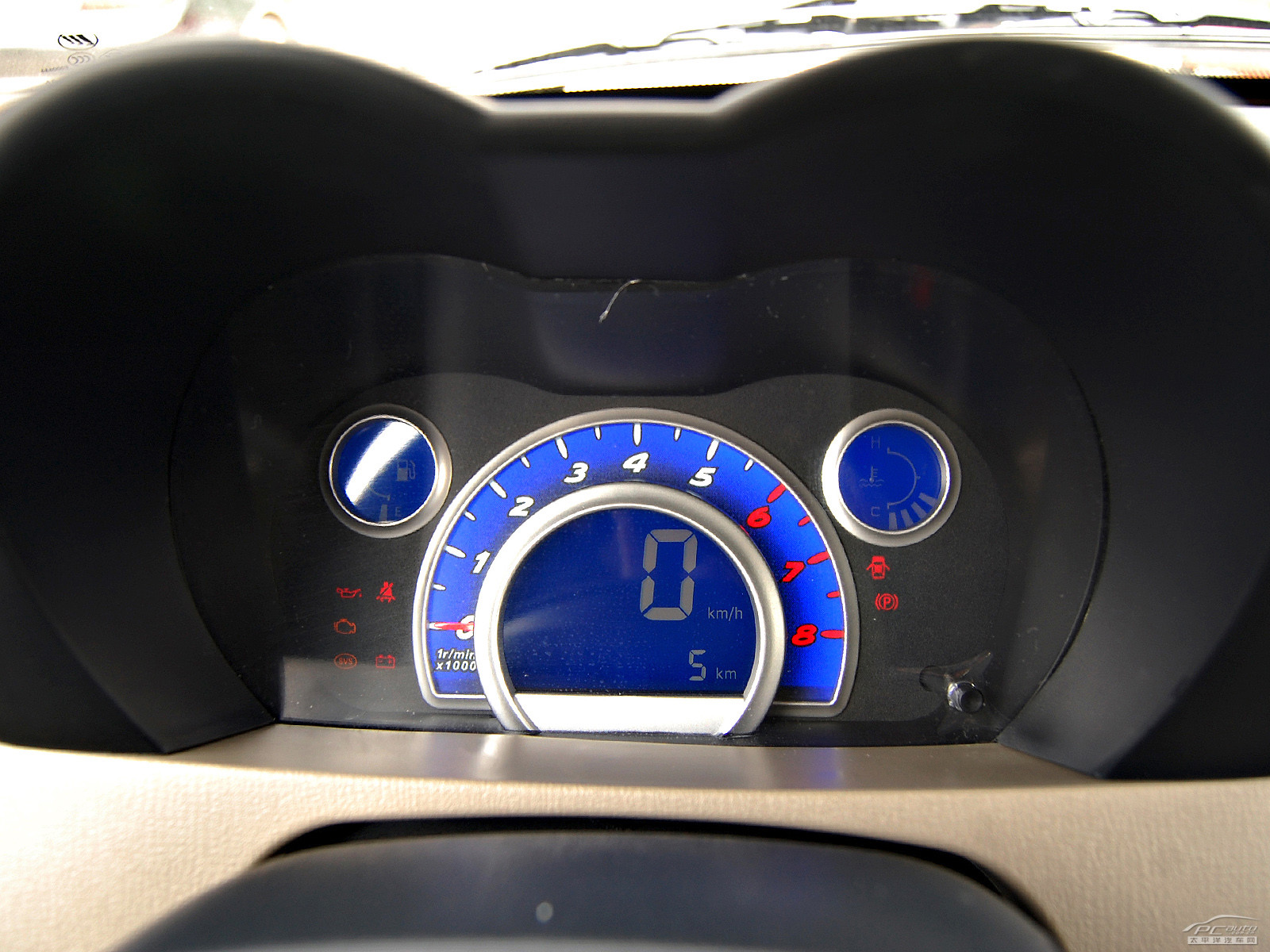 力帆320內飾高清大圖