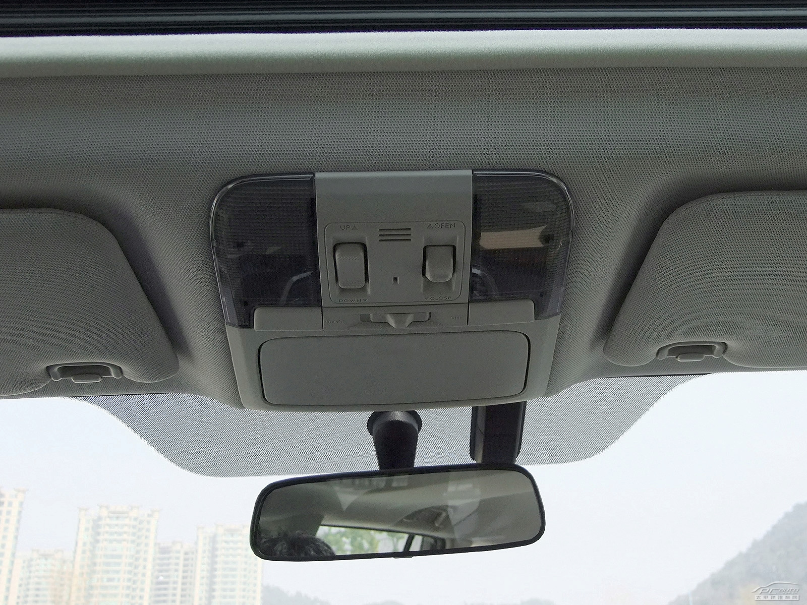 傲虎內(nèi)飾高清大圖