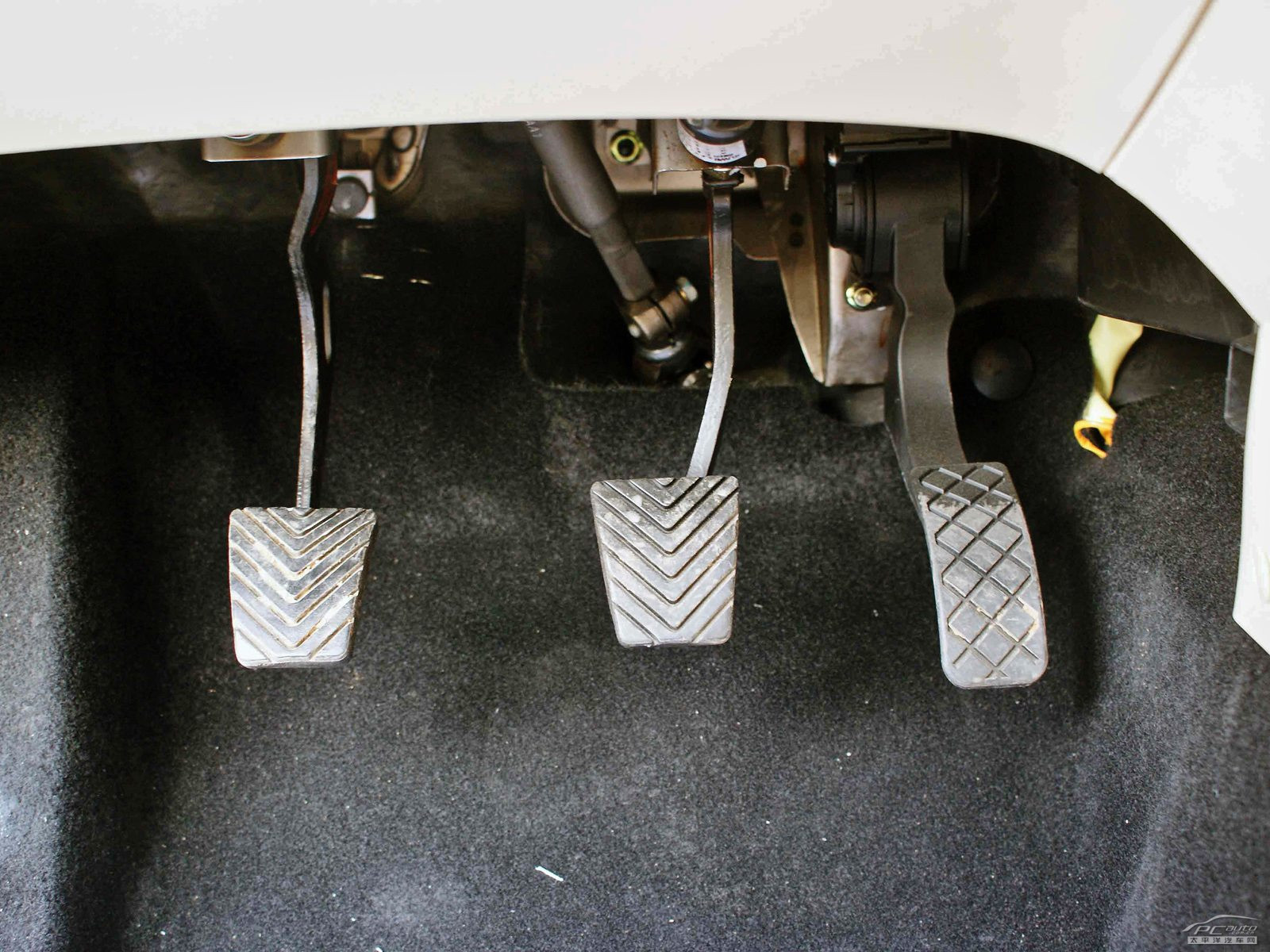 駿捷FSV內(nèi)飾高清大圖