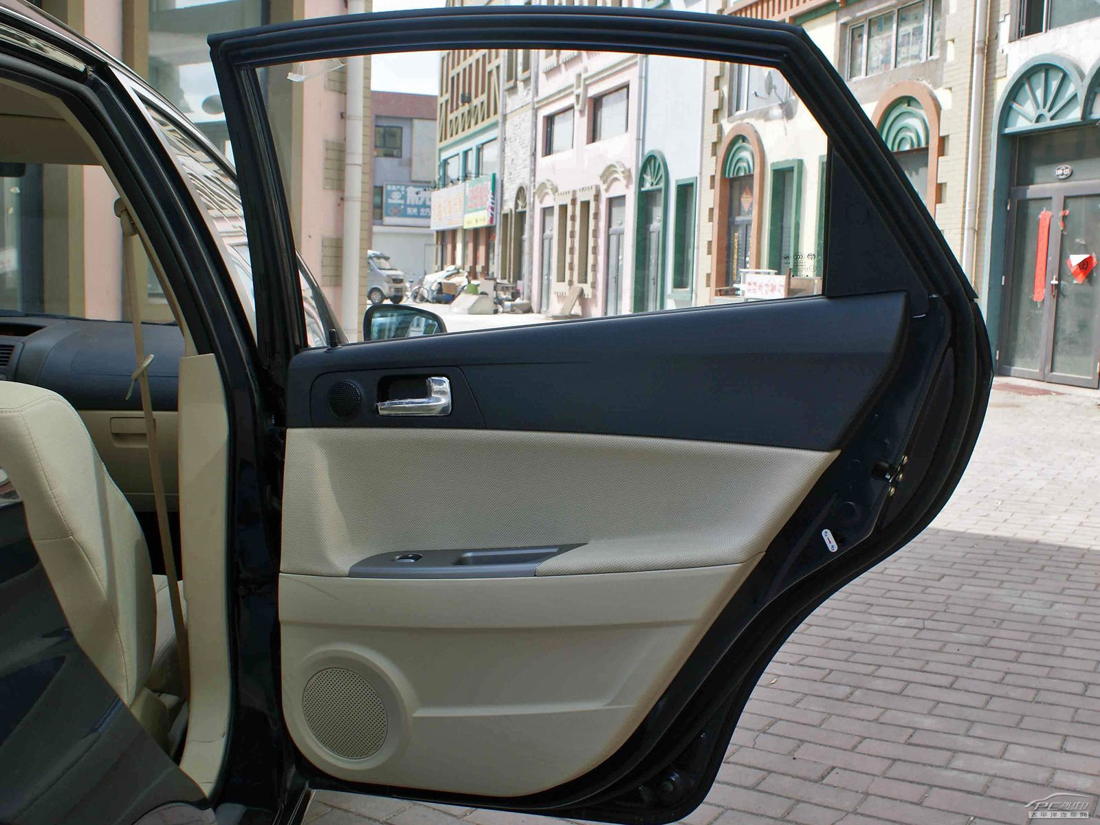 駿捷FSV內(nèi)飾高清大圖