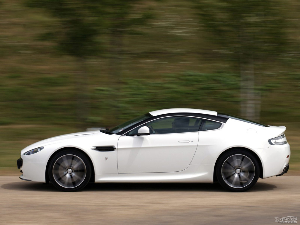 V8 Vantage^DƬ