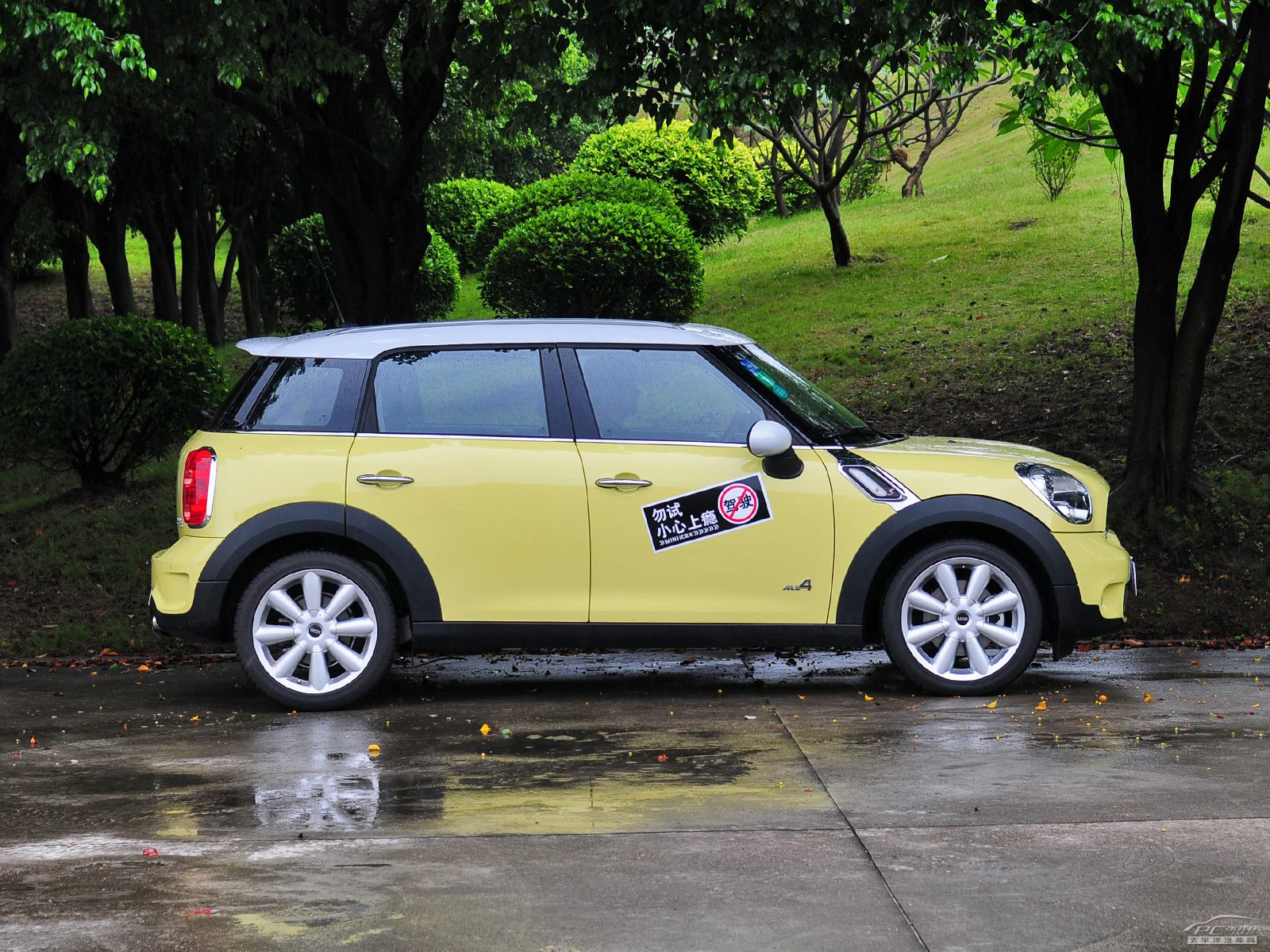 MINI COUNTRYMAN外觀高清大圖