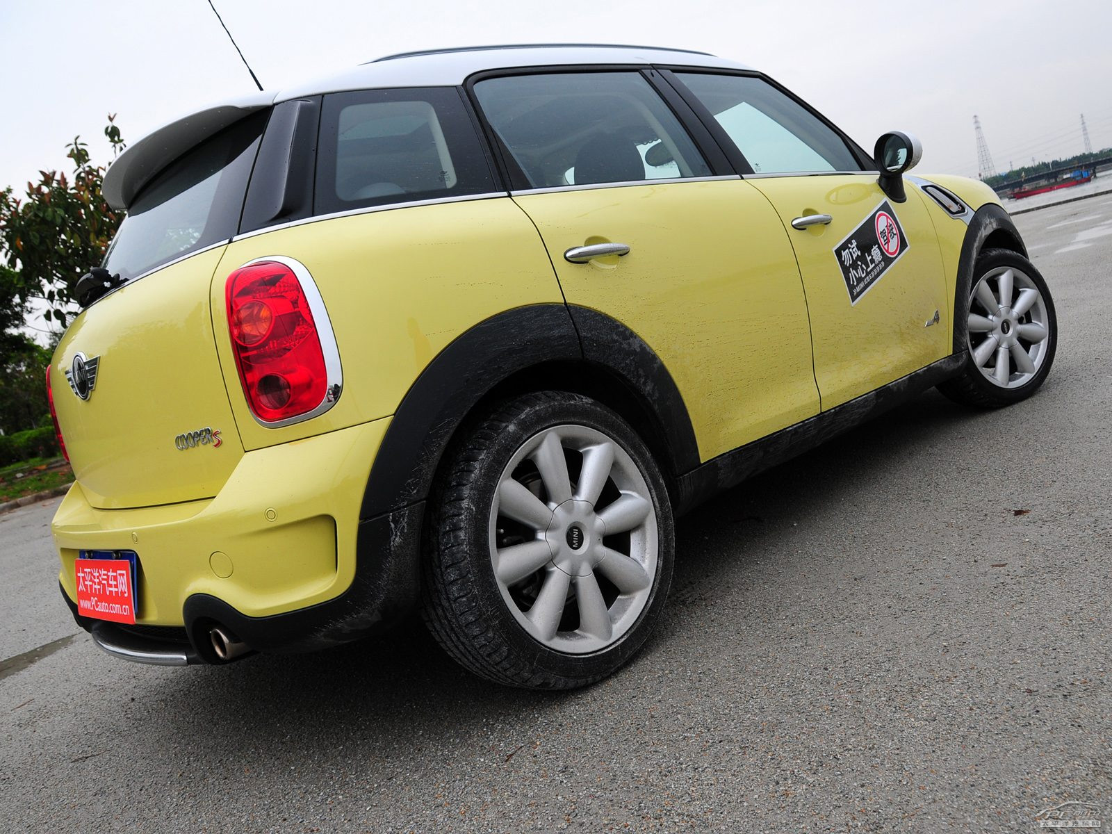 MINI COUNTRYMAN外觀高清大圖