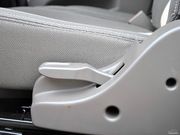 2010款 1.0L 自動 豪華型 2010款 1.0L 自動 豪華型