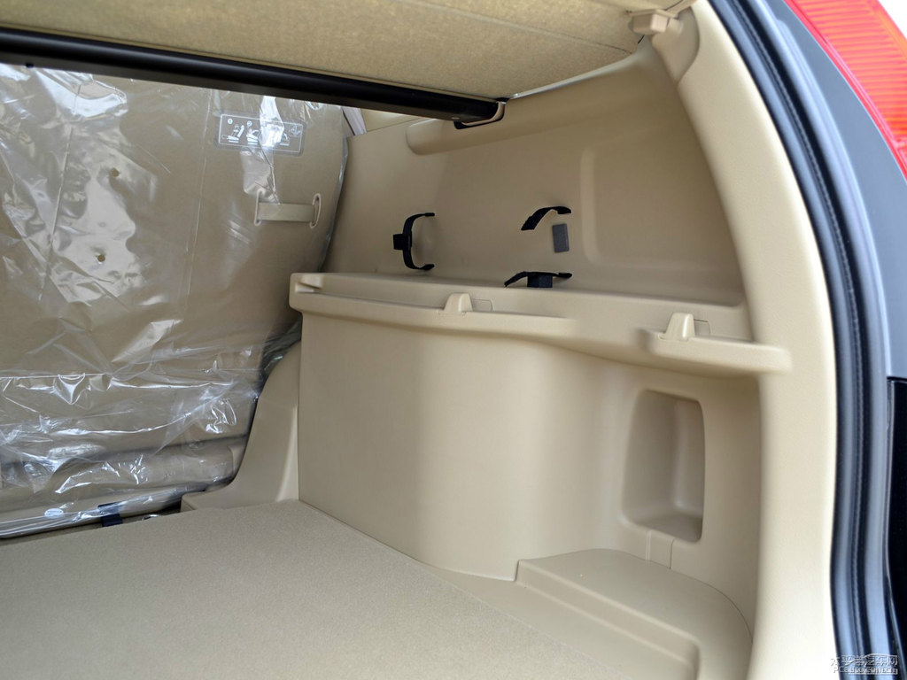 彩晶黑本田CR-V內(nèi)飾圖片