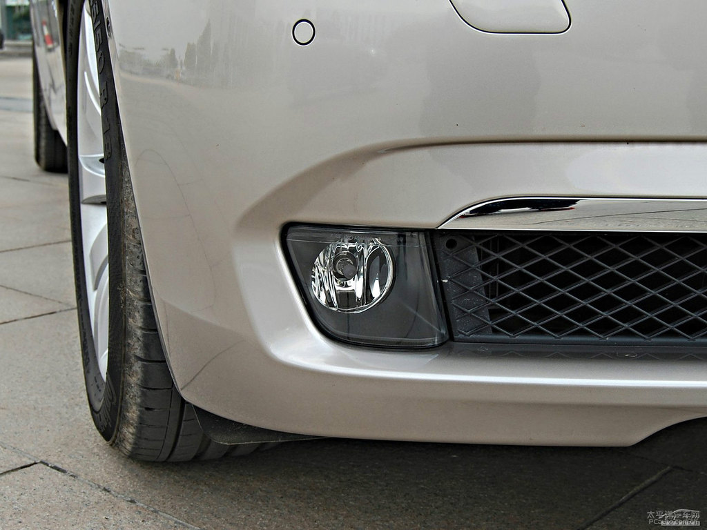 寶馬7系外觀圖片