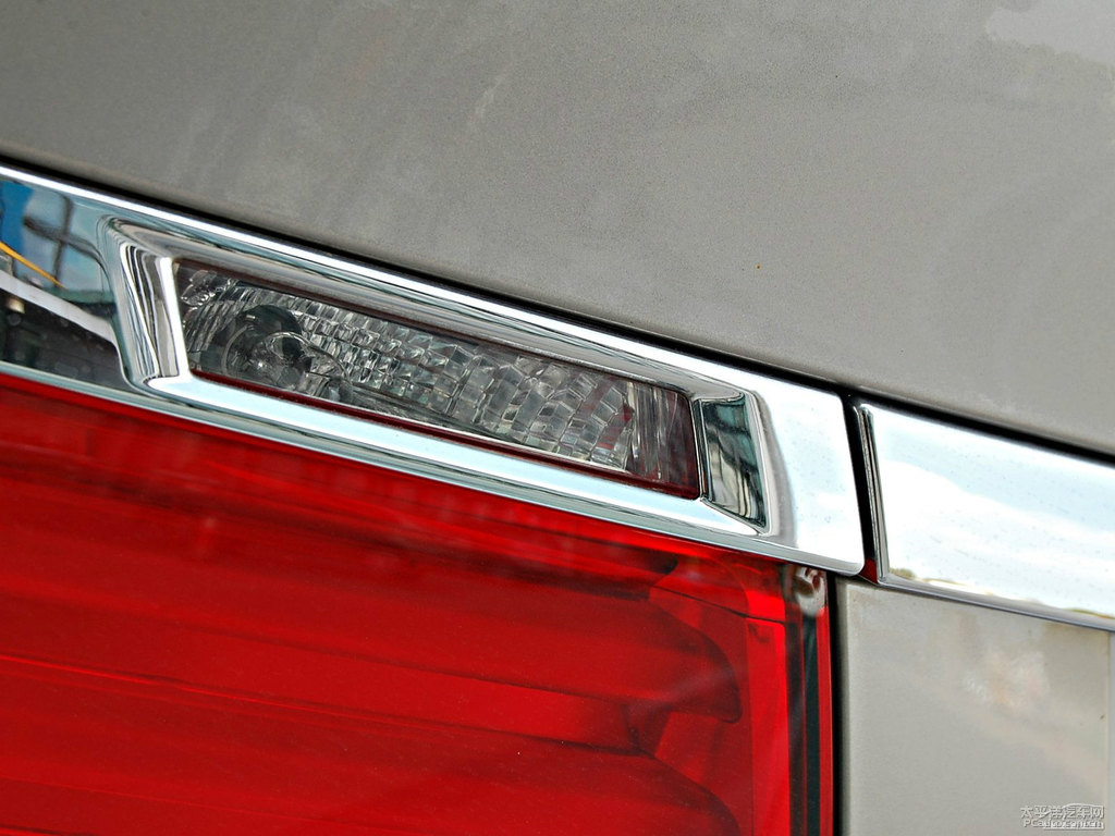 寶馬7系外觀圖片