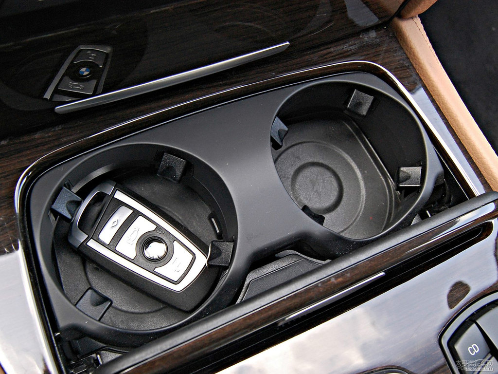 寶馬7系內(nèi)飾圖片