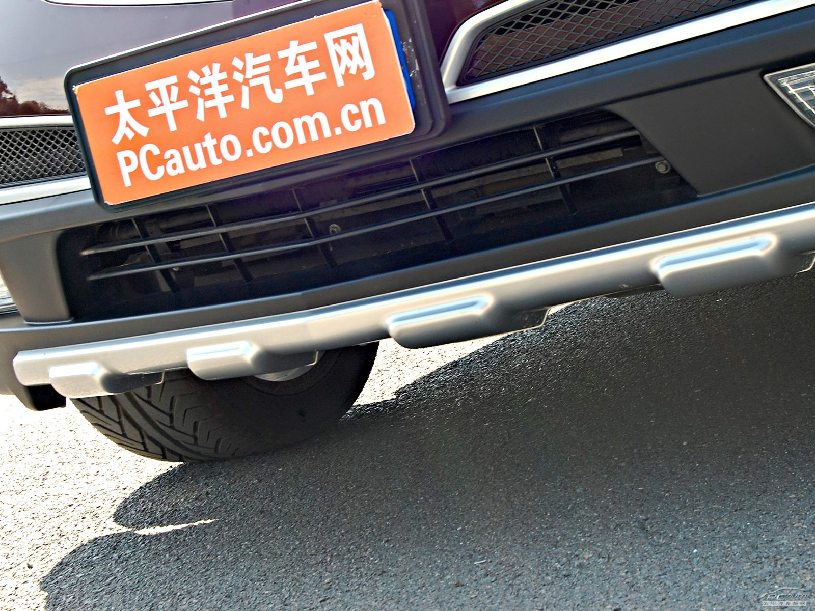謳歌MDX外觀高清大圖