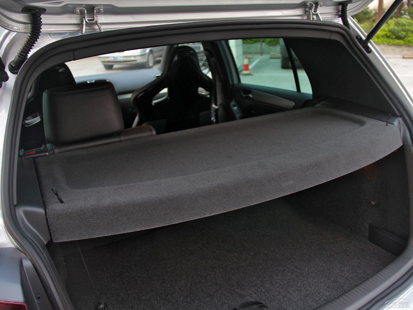 高爾夫(進口)空間高清大圖