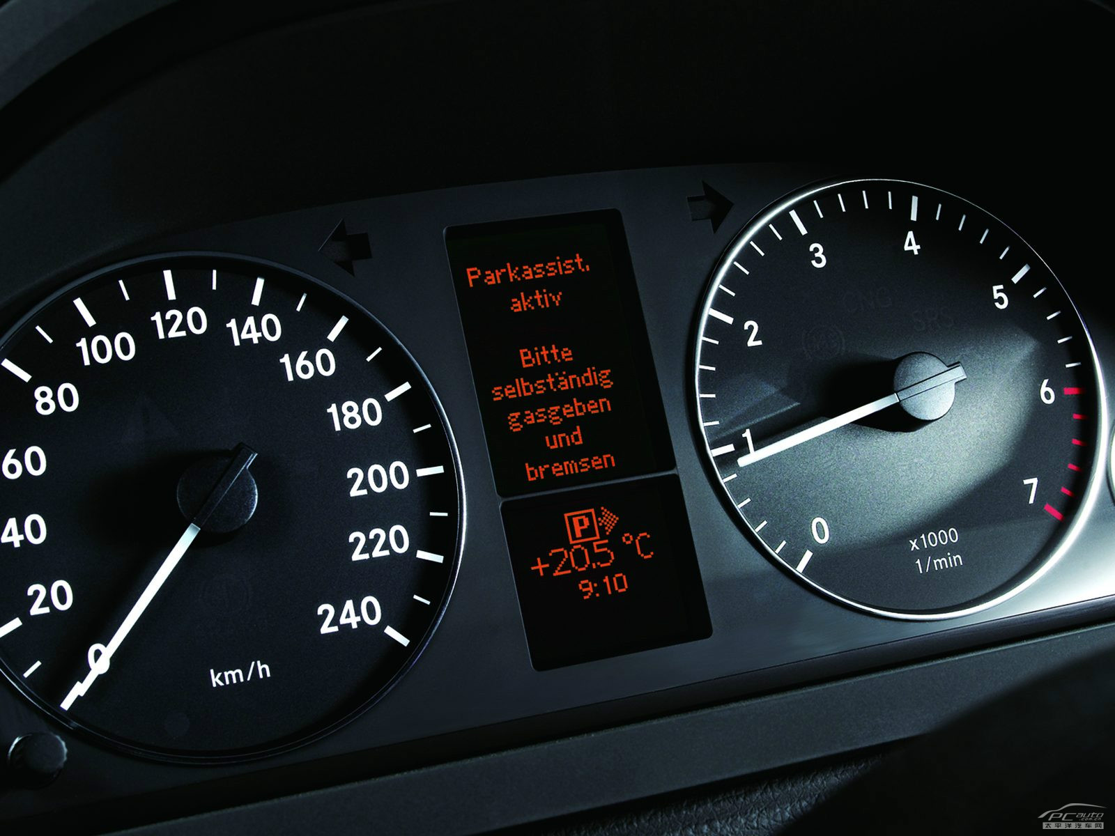 奔馳A級(進(jìn)口)內(nèi)飾高清大圖