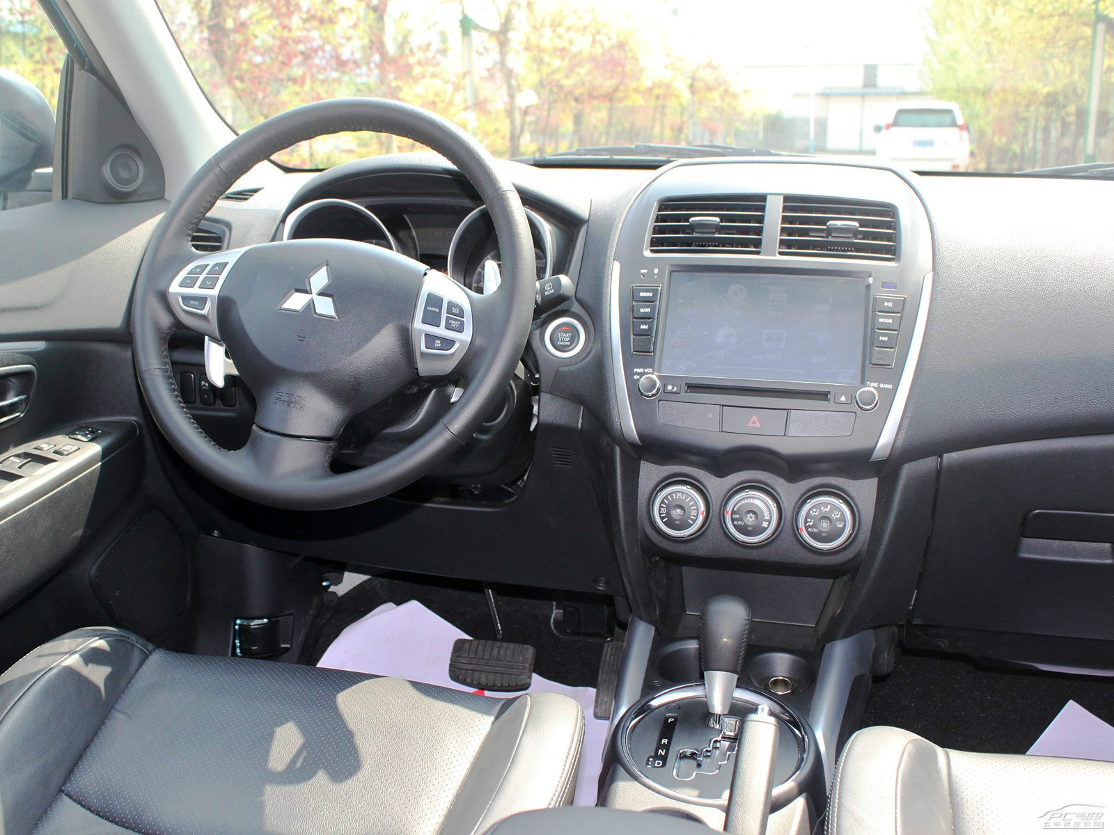 ASX勁炫(海外)內(nèi)飾高清大圖