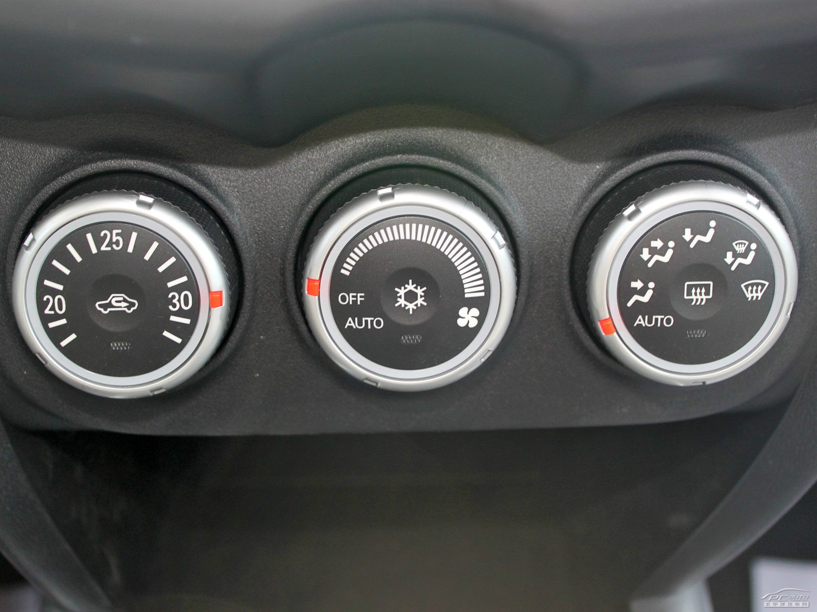 ASX勁炫(海外)內(nèi)飾高清大圖