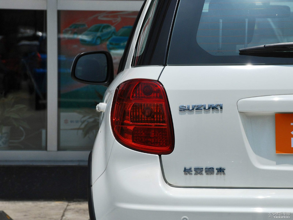 °Z(y)SX4^DƬ