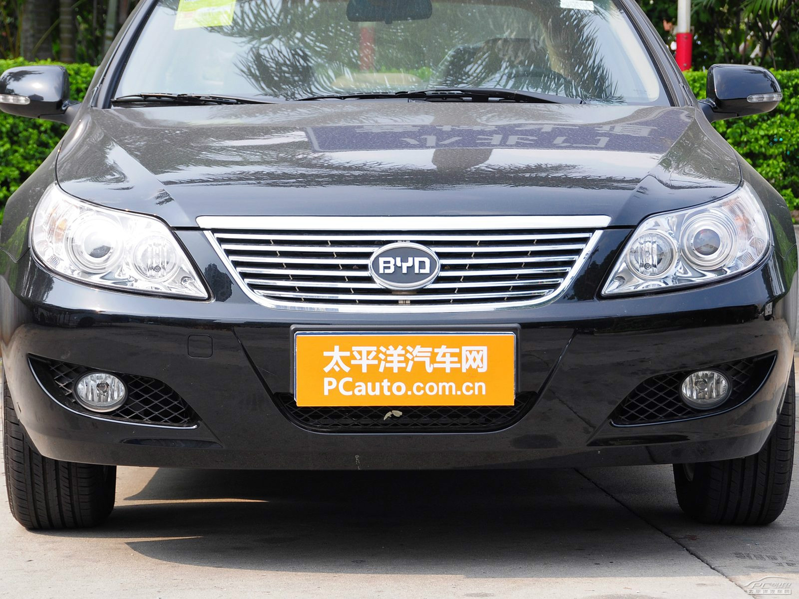 比亞迪F6外觀高清大圖
