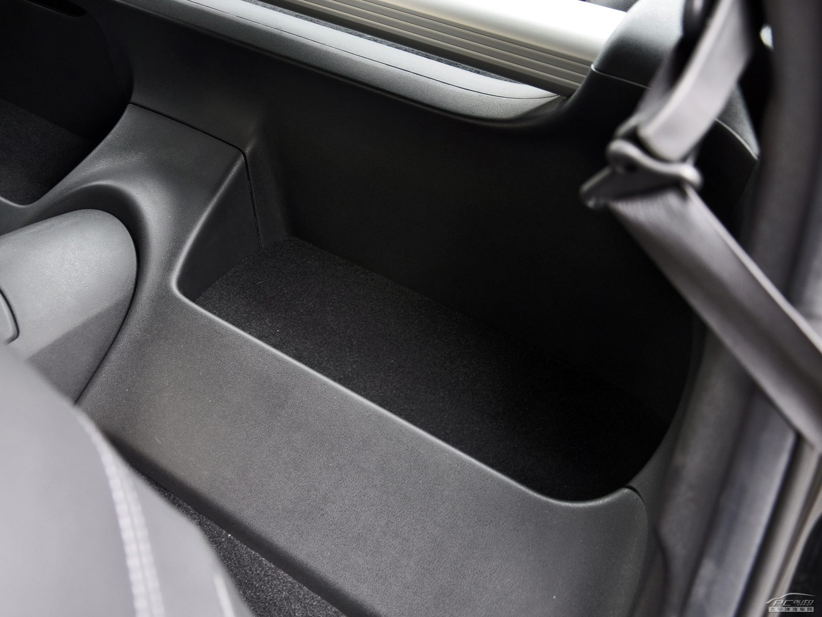 日產(chǎn)370Z內(nèi)飾高清大圖