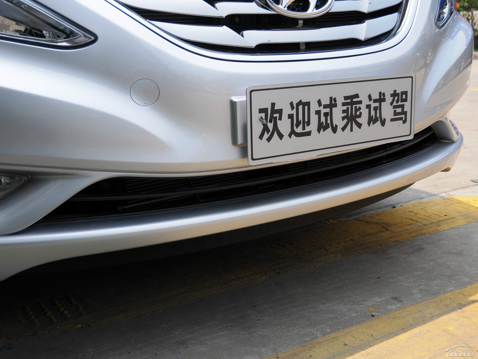索納塔外觀高清大圖