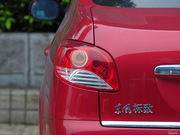 2011  1.4L ք(dng) S