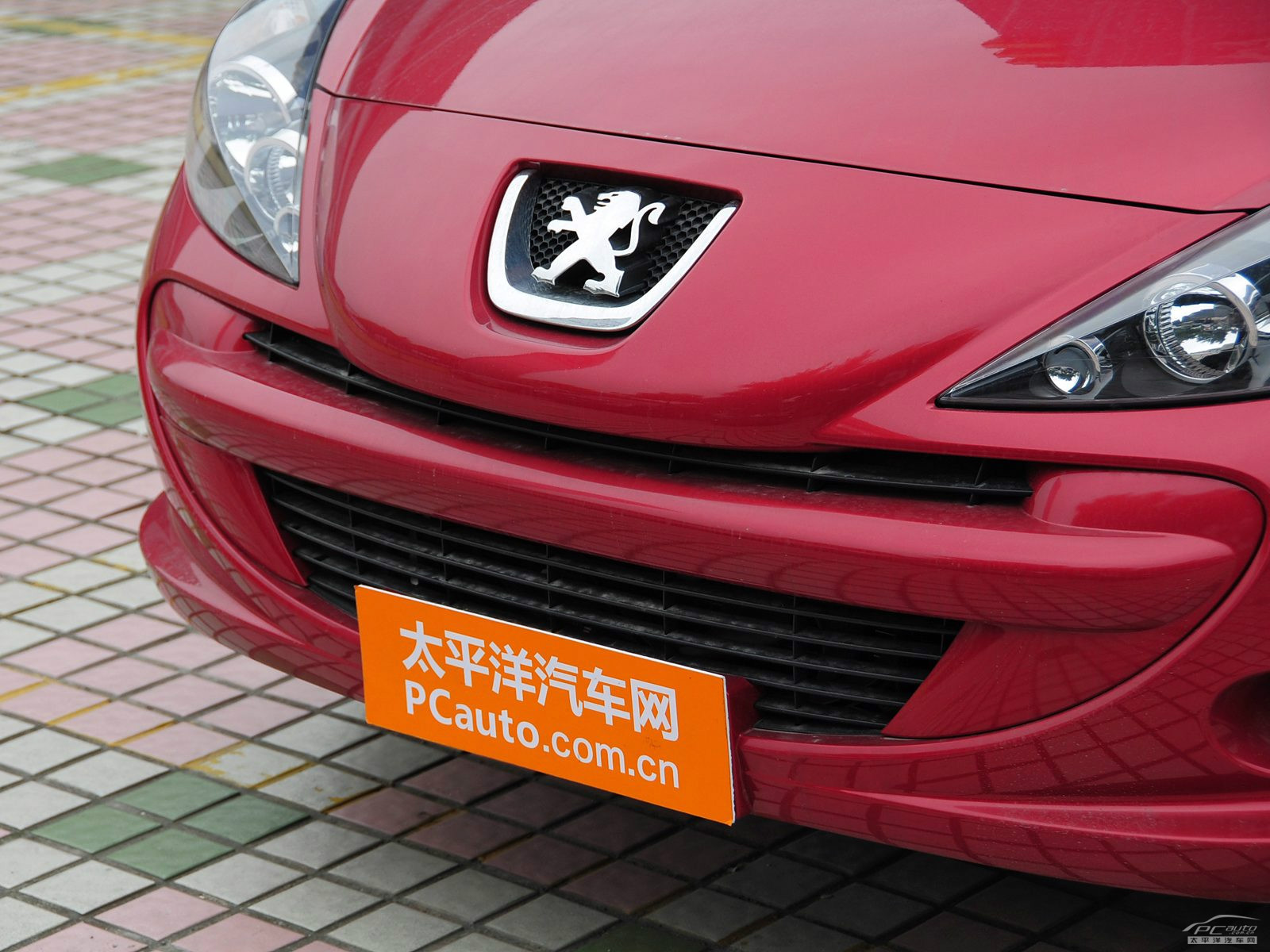 標致207外觀高清大圖