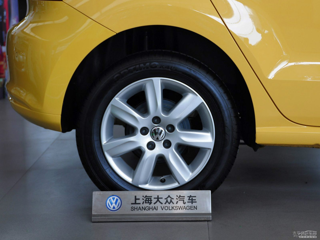 極速黃大眾Polo外觀圖片