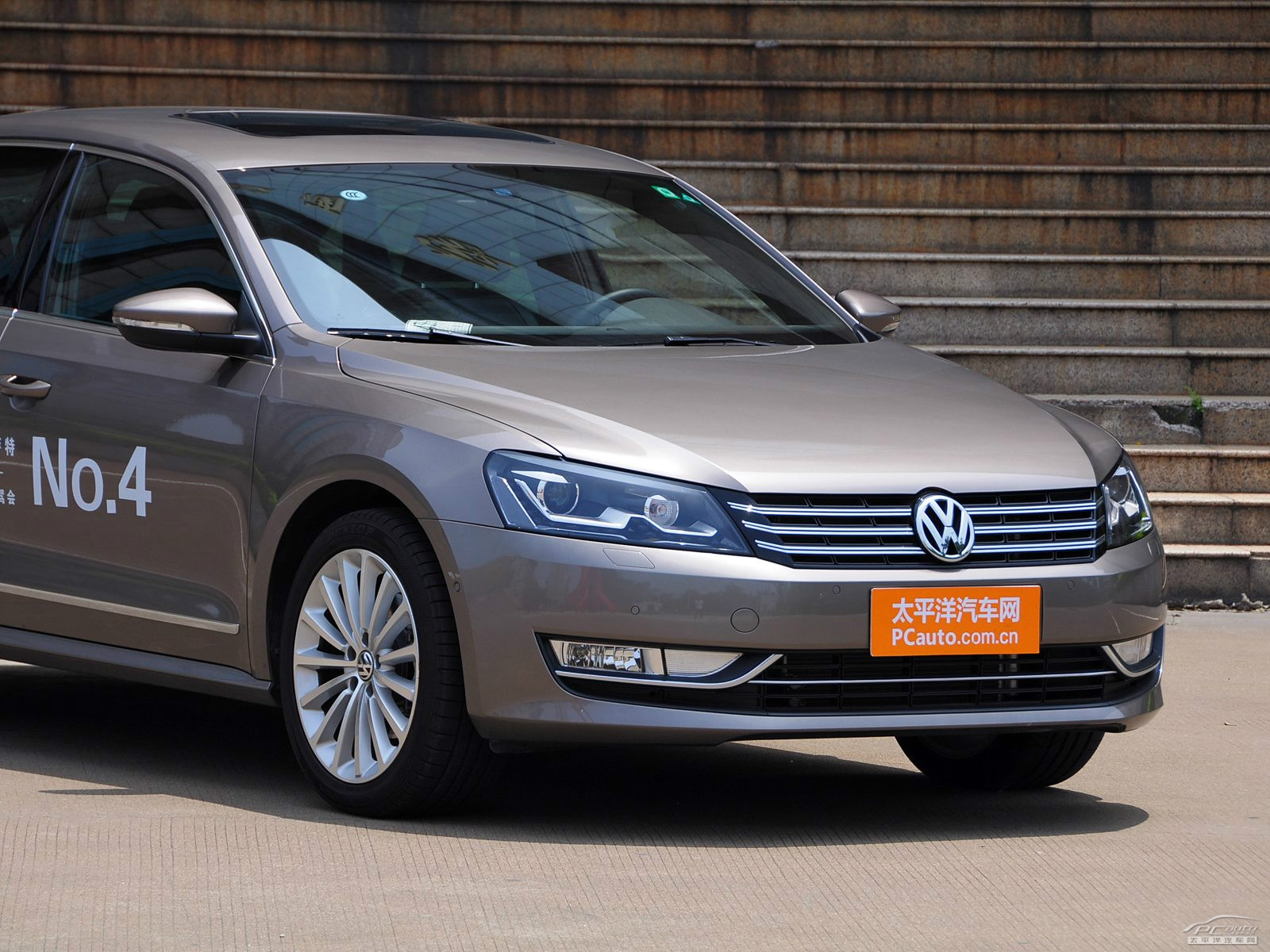 帕薩特外觀高清大圖