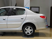 2011  1.4L ք(dng) S