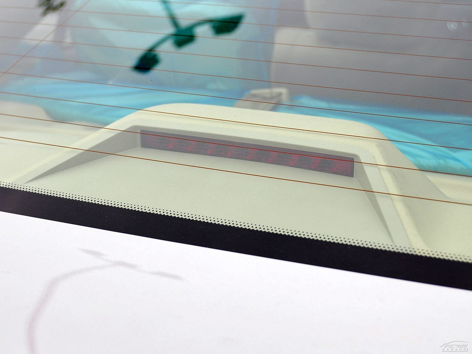 華泰B11外觀高清大圖