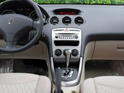 2011款 2.0L 自動舒適版 2011款 2.0L 自動舒適版