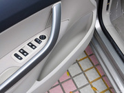 2011款 2.0L 自動舒適版 2011款 2.0L 自動舒適版