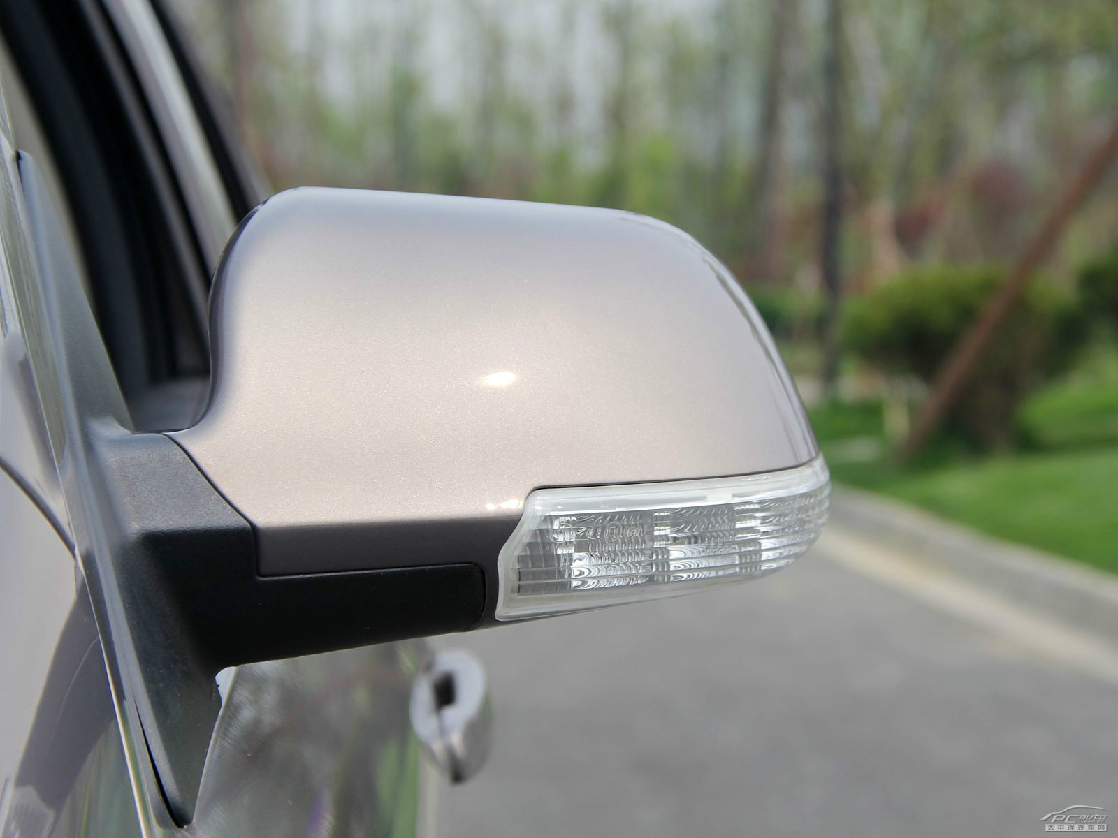 長(zhǎng)安CX30外觀高清大圖