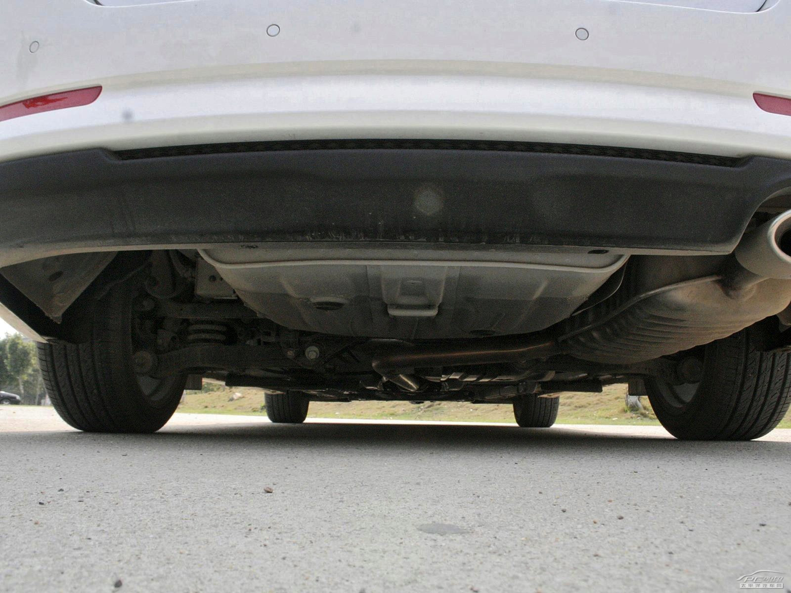 起亞K5凱酷細節(jié)高清大圖