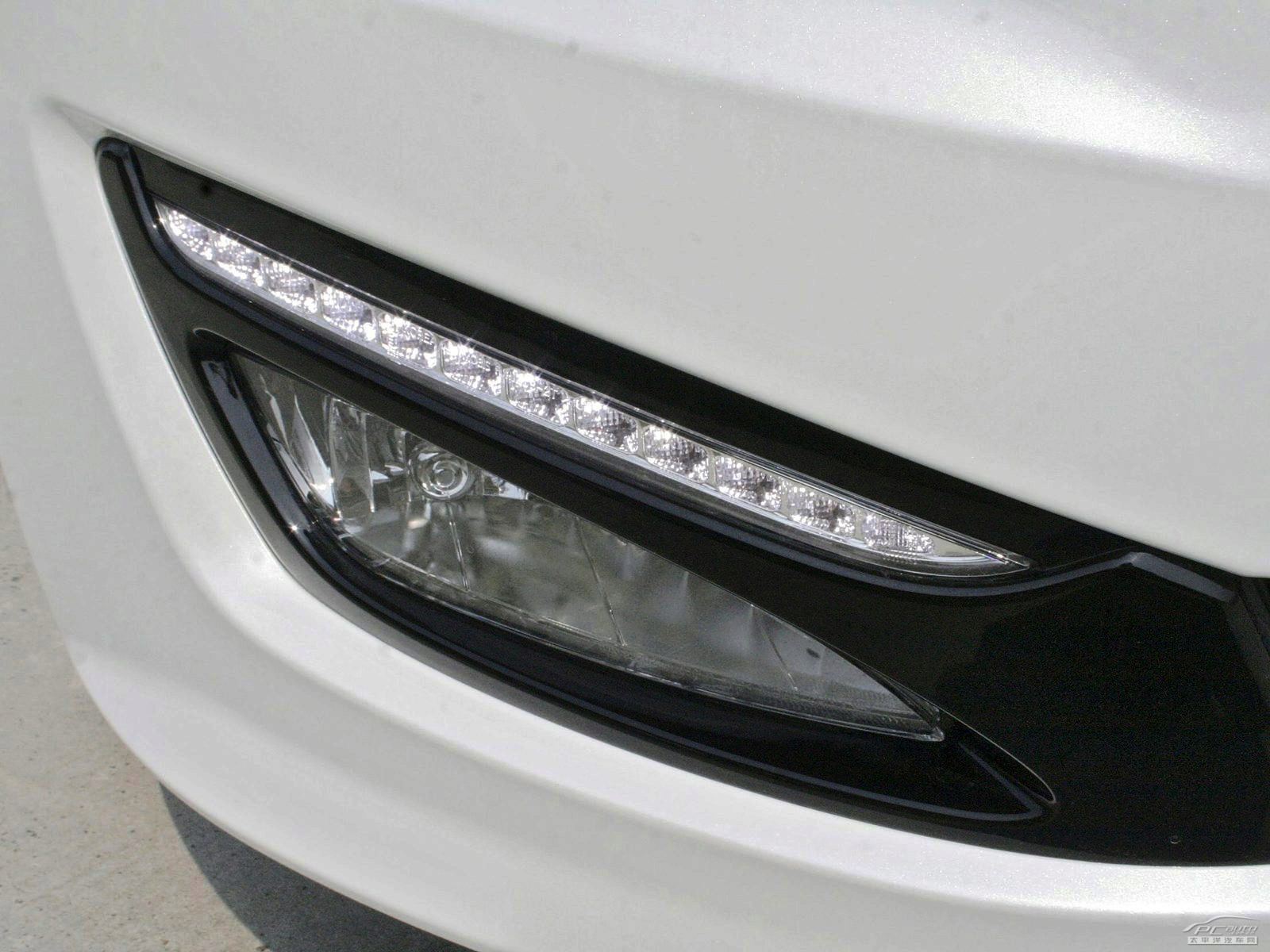 起亞K5凱酷外觀高清大圖