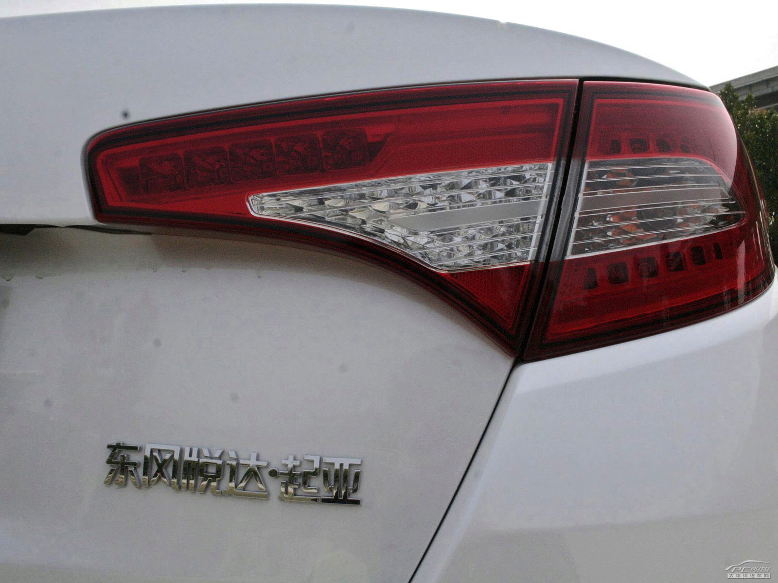 起亞K5凱酷外觀高清大圖