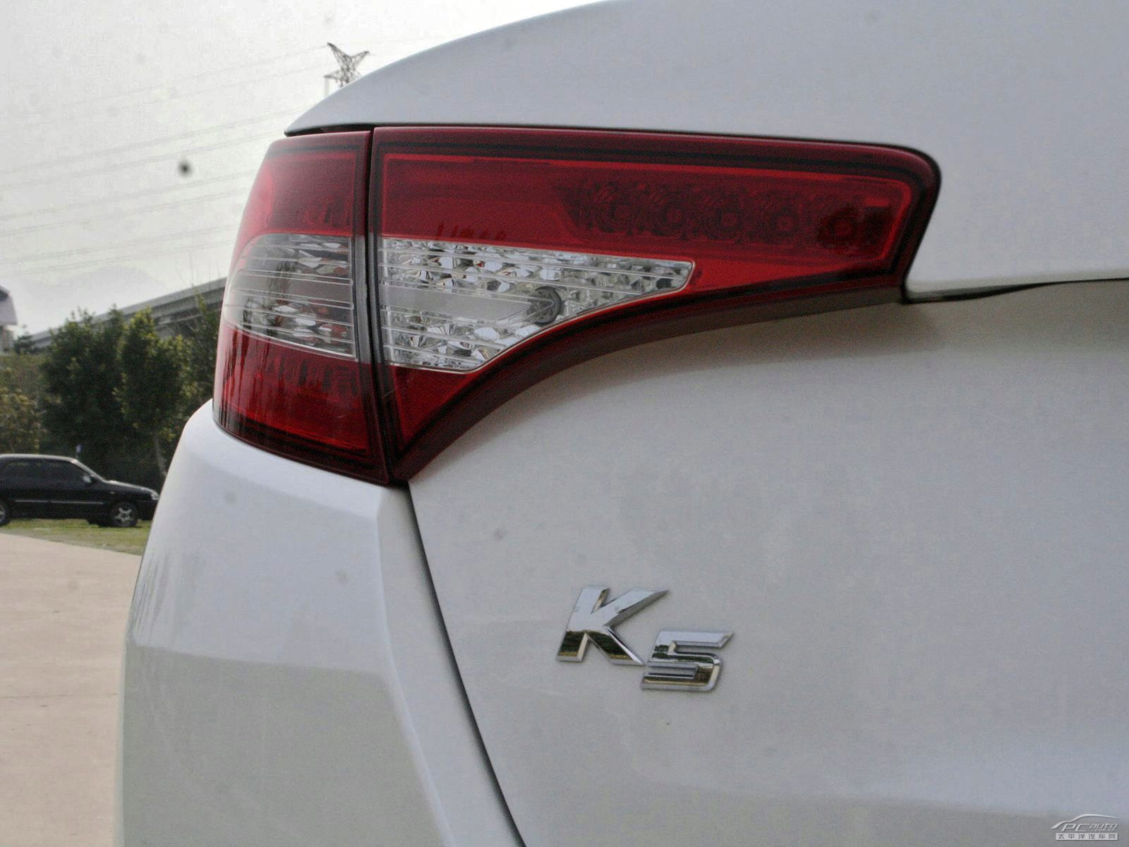 起亞K5凱酷外觀高清大圖