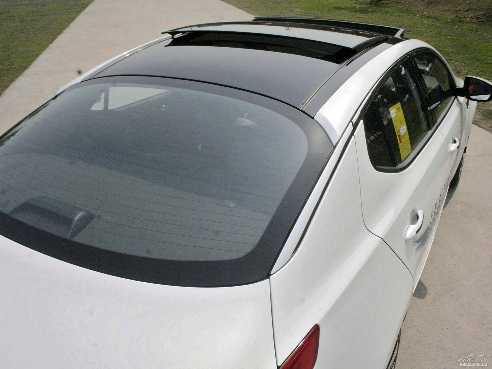 起亞K5凱酷外觀高清大圖