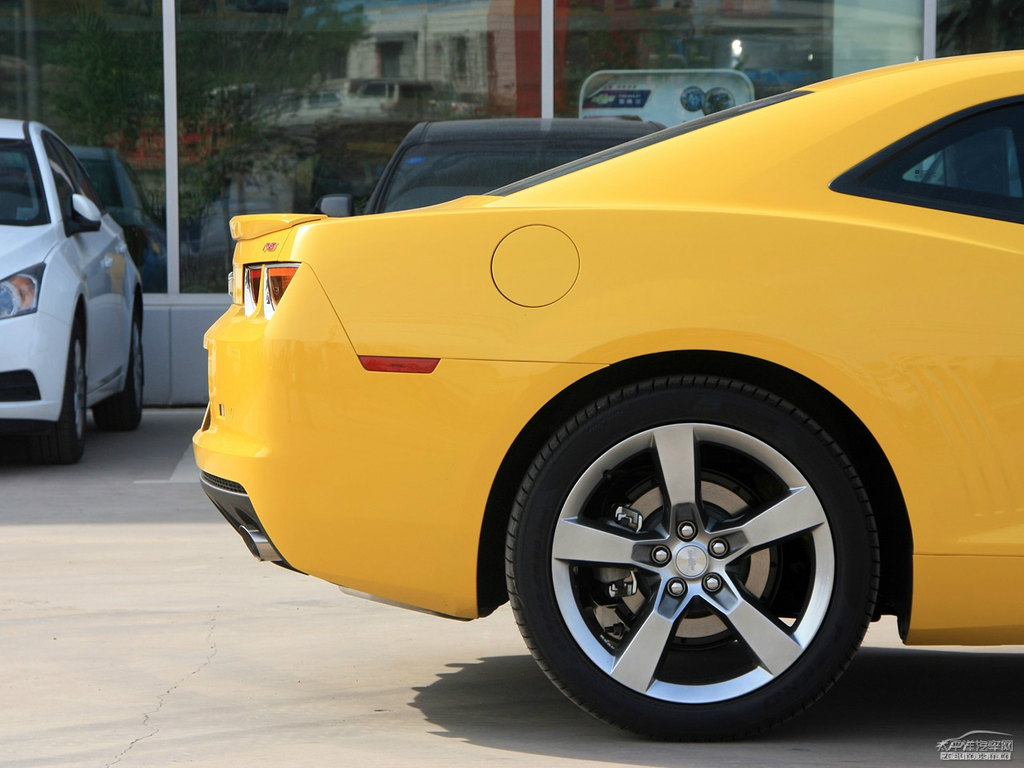S~_Camaro^DƬ