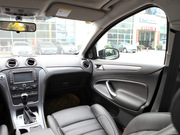 2011款 2.0 GTDi240 豪華運(yùn)動(dòng)導(dǎo)航型 2011款 2.0 GTDi240 豪華運(yùn)動(dòng)導(dǎo)航型