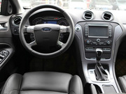 2011款 2.0 GTDi240 豪華運(yùn)動(dòng)導(dǎo)航型 2011款 2.0 GTDi240 豪華運(yùn)動(dòng)導(dǎo)航型