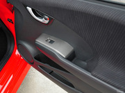 2011款 1.5L AT 全景天窗版 2011款 1.5L AT 全景天窗版