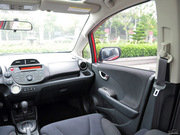 2011款 1.5L AT 全景天窗版 2011款 1.5L AT 全景天窗版