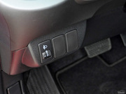 2011款 1.5L AT 全景天窗版 2011款 1.5L AT 全景天窗版