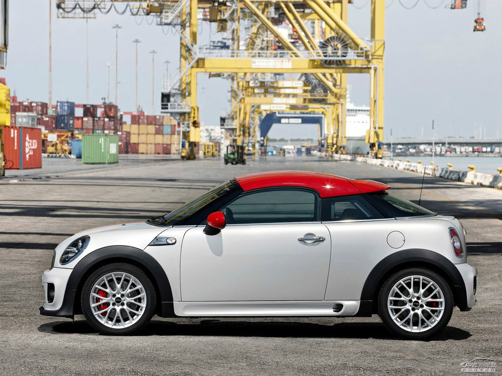 yɫMINI COUPE܇(ch)^^DƬ
