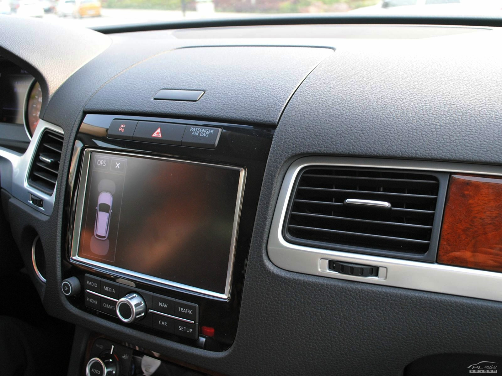 途銳內(nèi)飾高清大圖