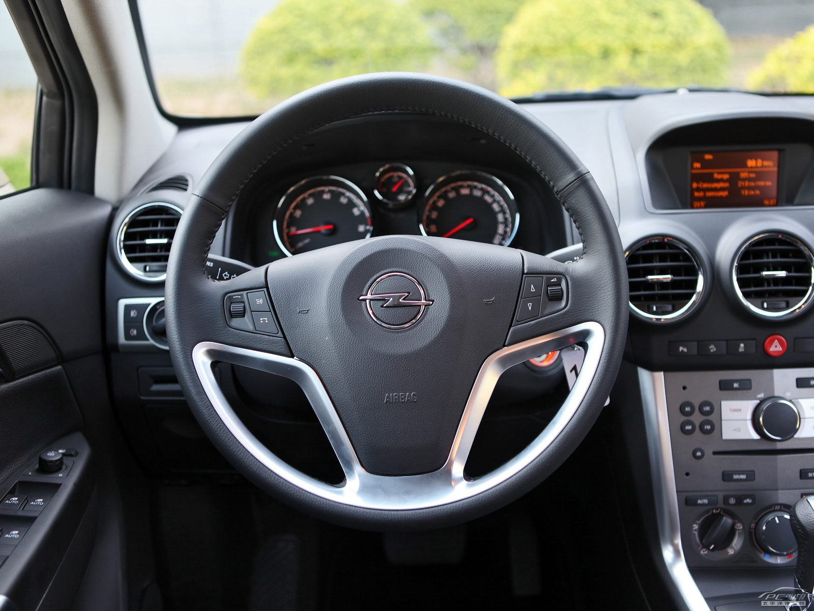 安德拉內(nèi)飾高清大圖